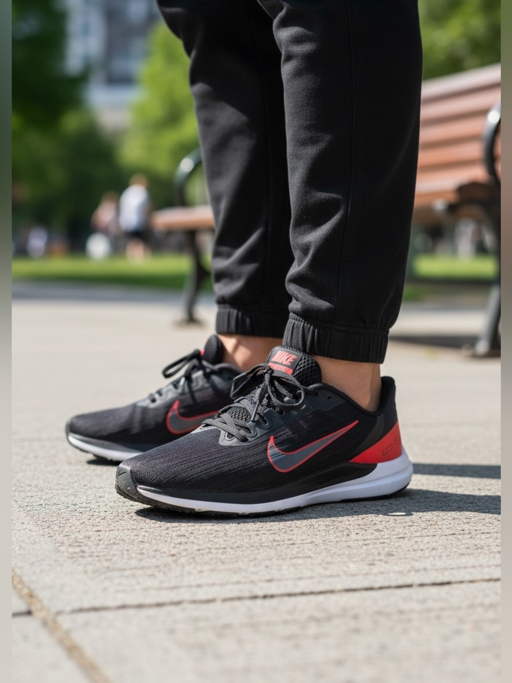 Men's Nike Air Winflo 9 Black and Red Running Shoes